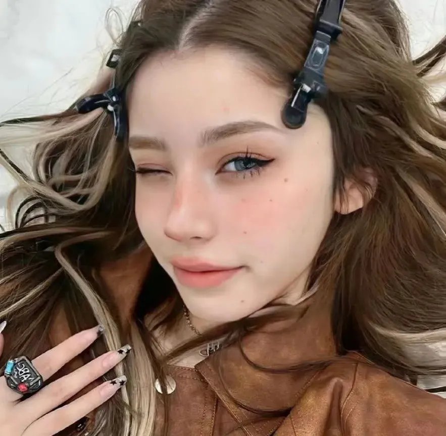 健听女孩